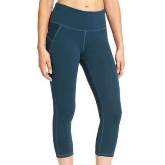 Athleta Pants - NWOT Athleta Blue Stealth Capri